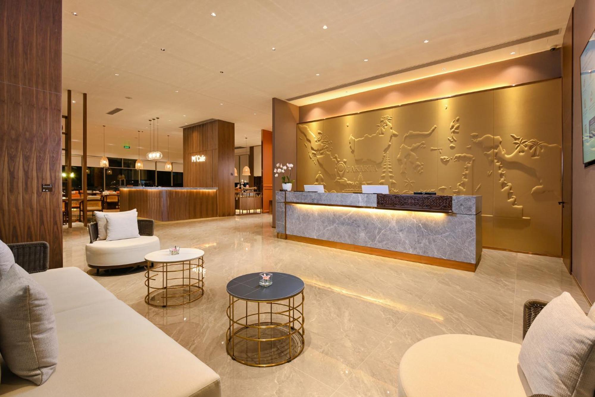 Model J Hotel Jakarta Soekarno - Hatta Airport Tangerang Eksteriør billede
