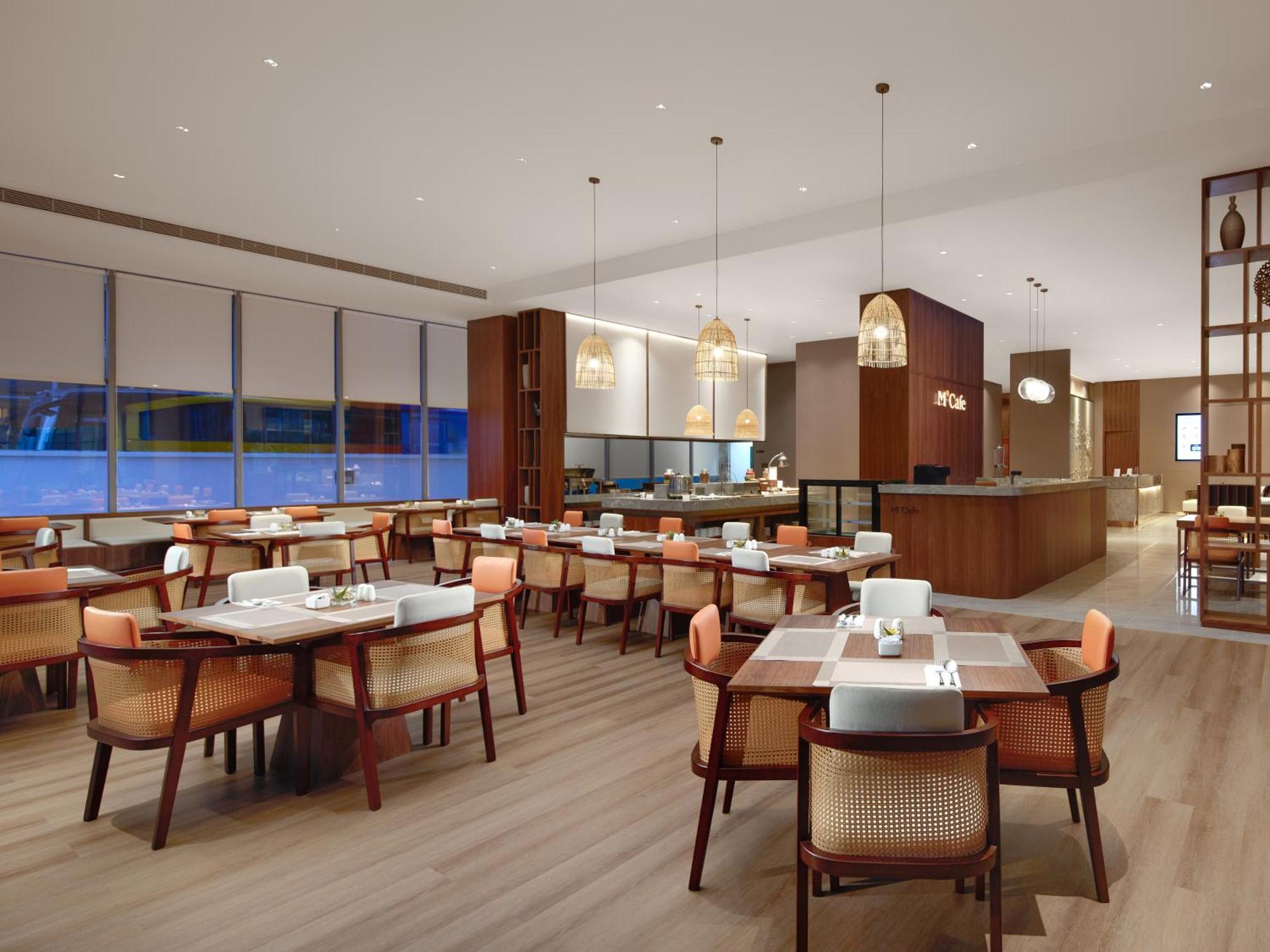 Model J Hotel Jakarta Soekarno - Hatta Airport Tangerang Eksteriør billede